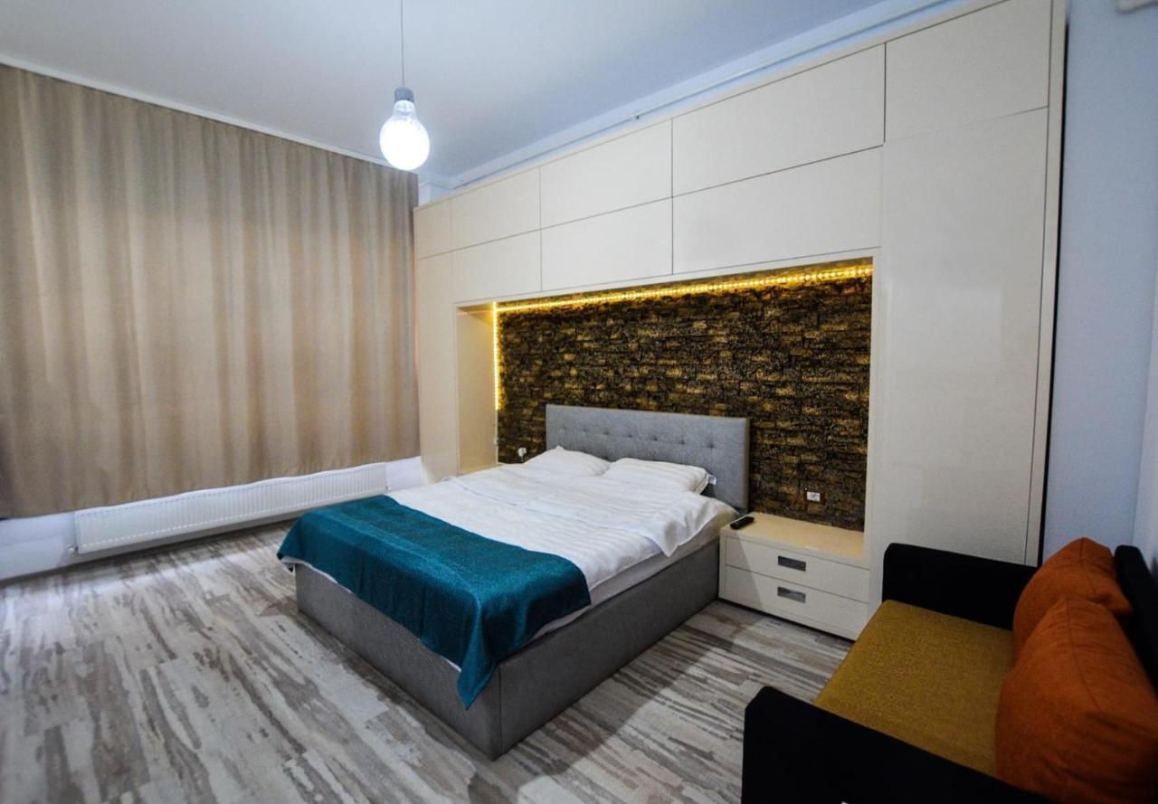 Lakeside Studio Mamaia Central Ngoại thất bức ảnh